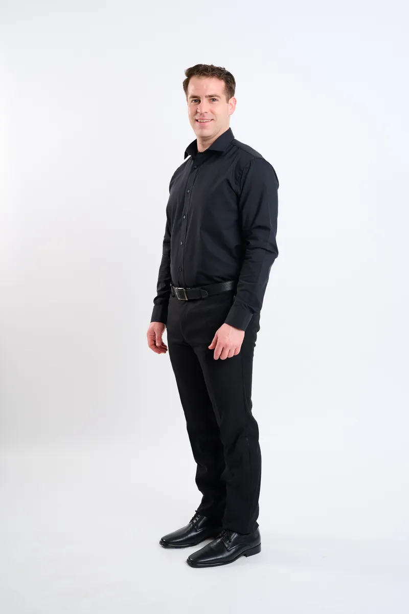 Camisa negra