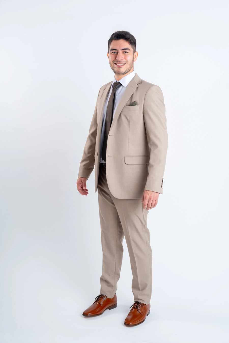 Traje Taupé